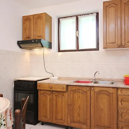 10182c Appartamento Lovište